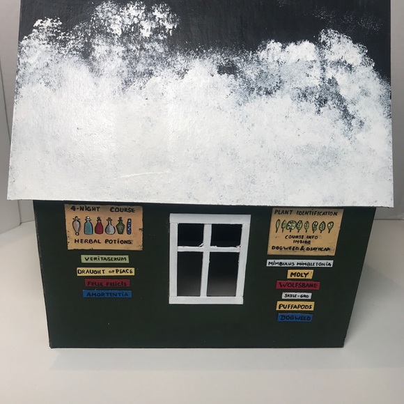 Guinea/Small Pet,House,Hide Out Potion Store Harry Potter inspired - Picture 5 of 11